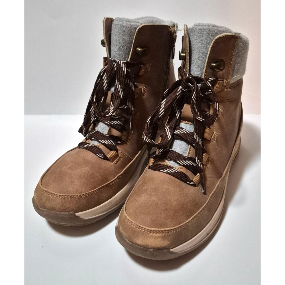 Maurices Girls Tan Grey Fleece Lined Winter Boots Rubber Soles Side Zip 6M
